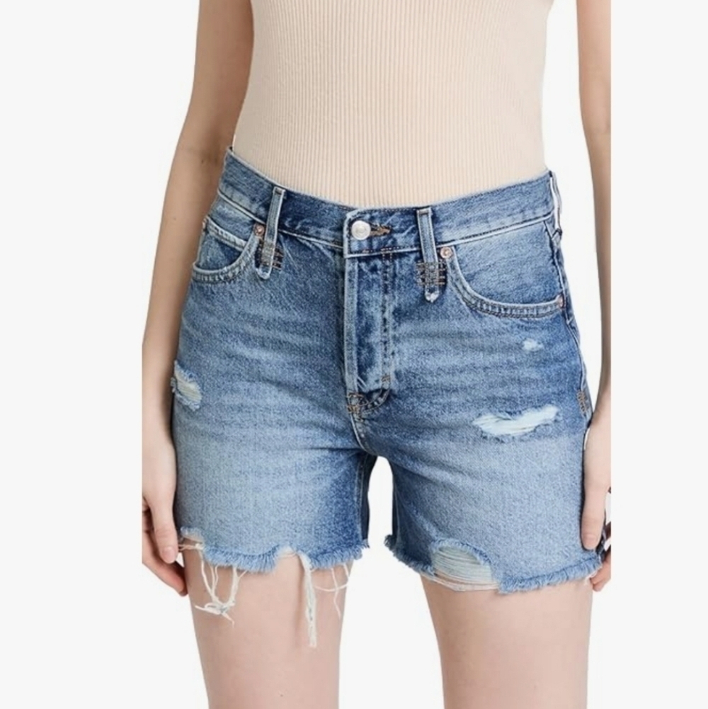 We The Free People Makai Cut Off Short in Vintage Light Denim 26 Button Fly